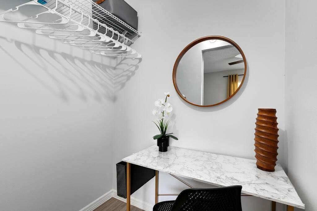 Oasis 203 - Symmetry & Serenity Titusville Buitenkant foto